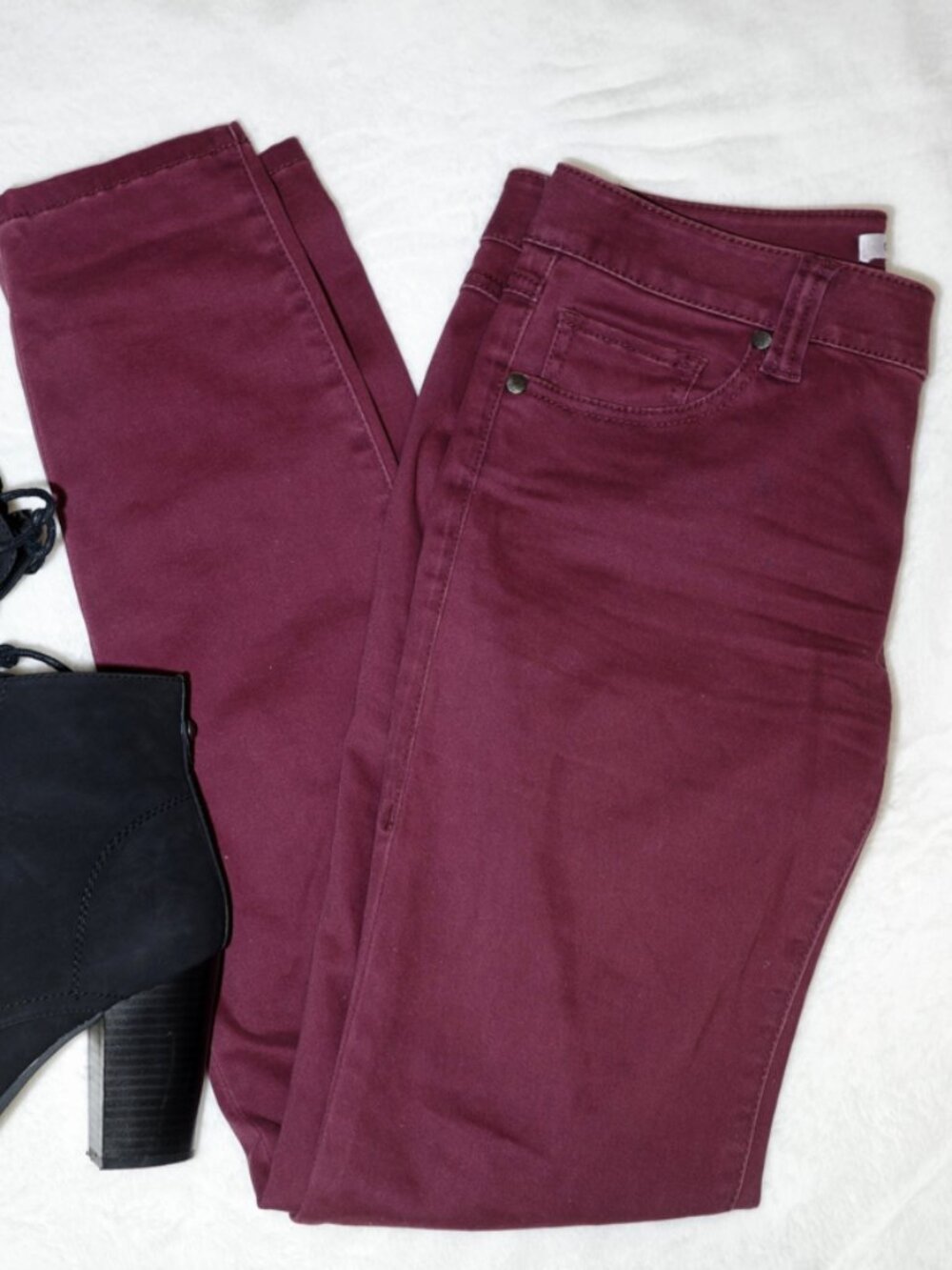 CAbi Skinny Low Rise Jeans Pants Style 919 Burgundy